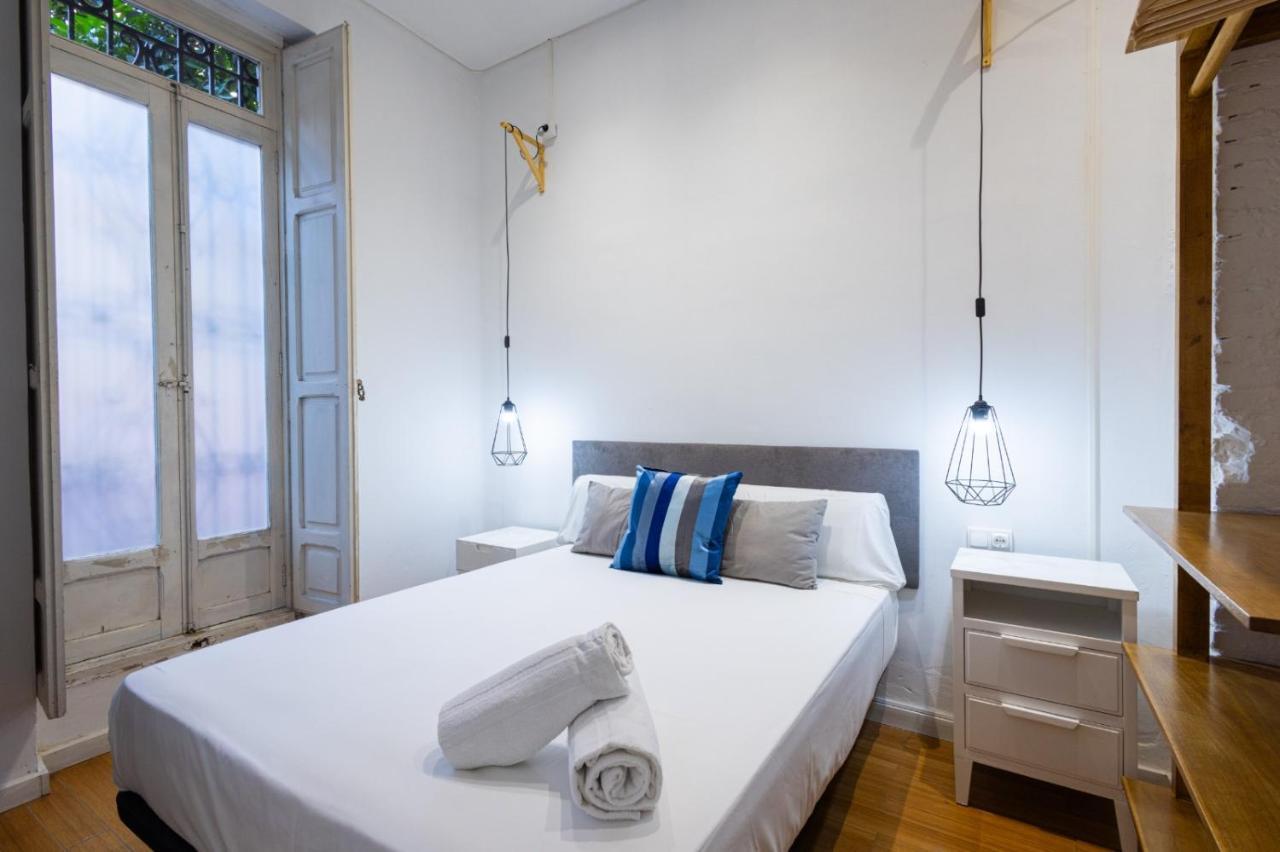 Florit Flats - The Vella Apartment Valencia Exteriör bild