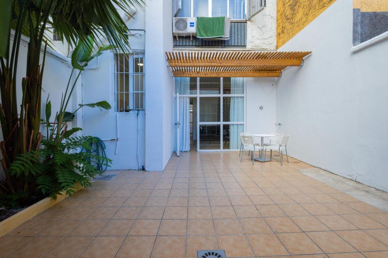 Florit Flats - The Vella Apartment Valencia Exteriör bild