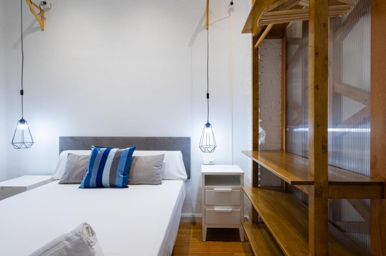 Florit Flats - The Vella Apartment Valencia Exteriör bild