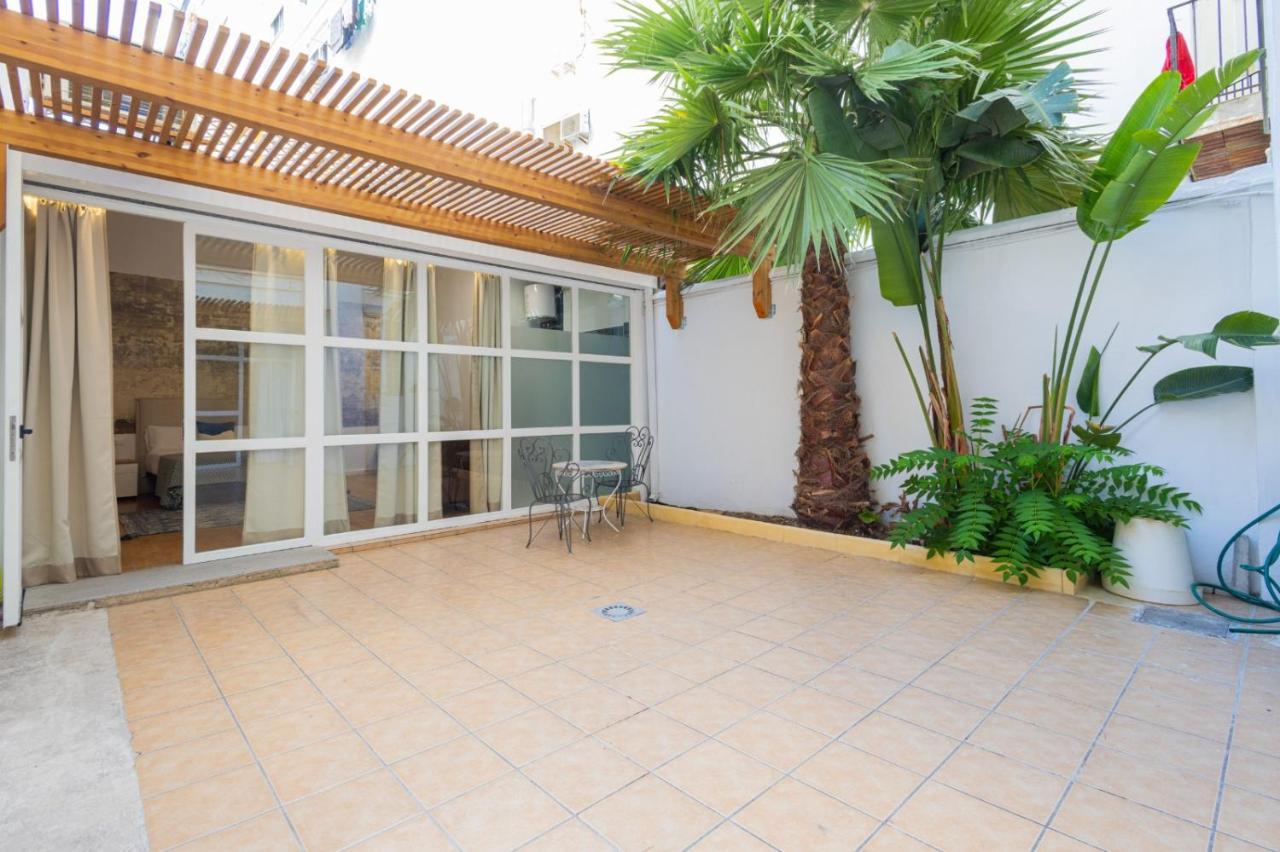 Florit Flats - The Vella Apartment Valencia Exteriör bild